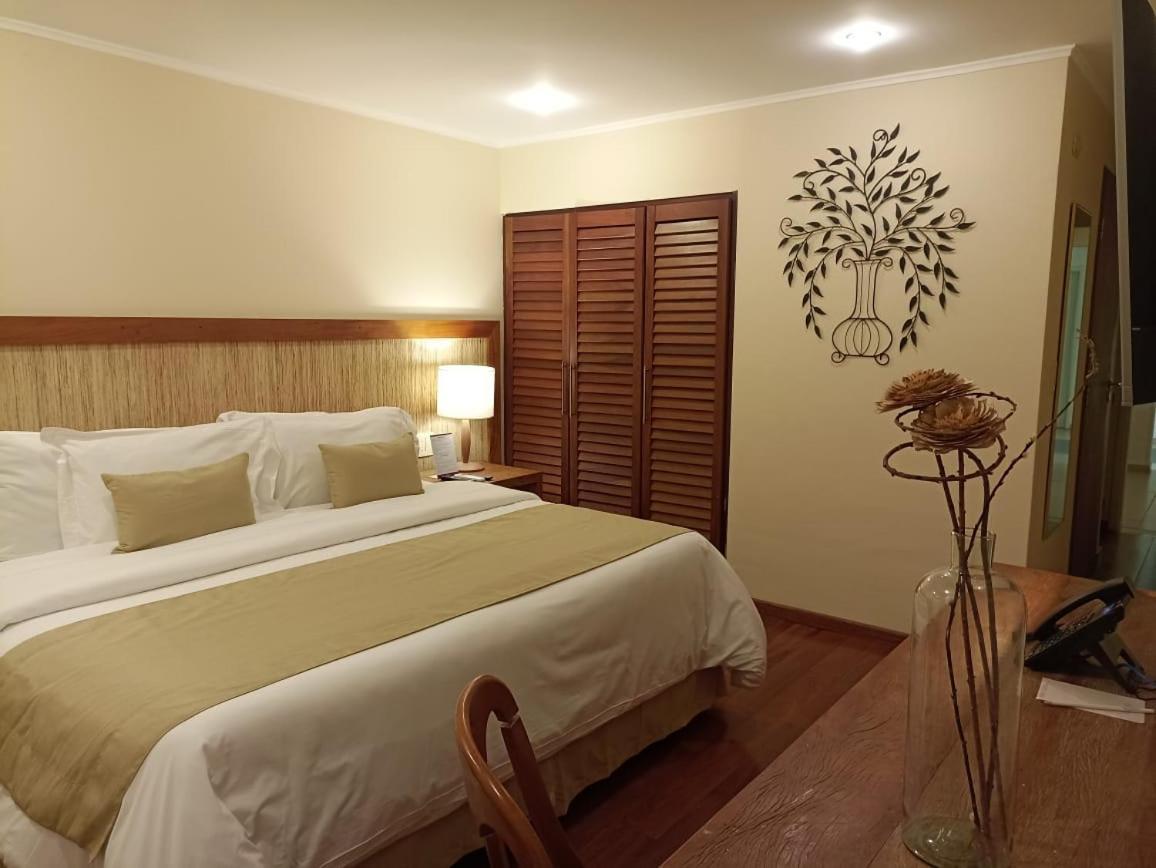 Hotel Villa Rossa São Roque エクステリア 写真